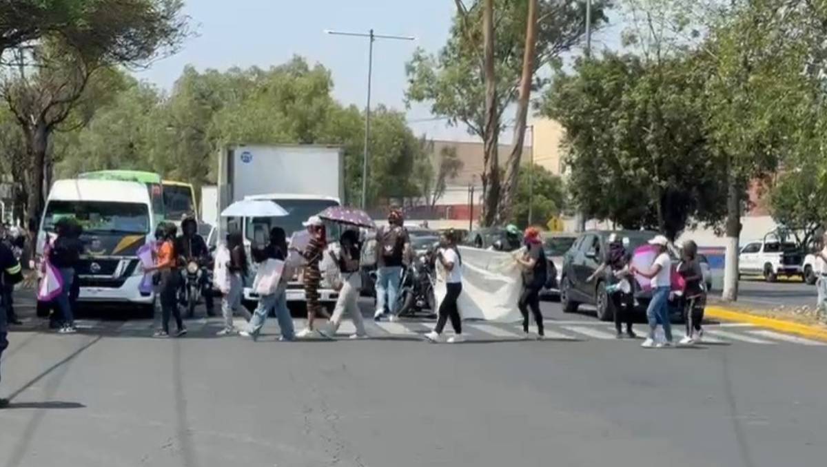 La joven denunció haber sido víctima de abuso sexual dentro de los sanitarios del plantel Conalep. | Foto: (Especial)