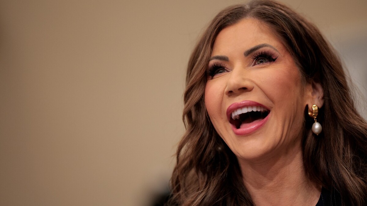 Kristi Noem ha llamado "basuras" a los migrantes indocumentados. | AFP