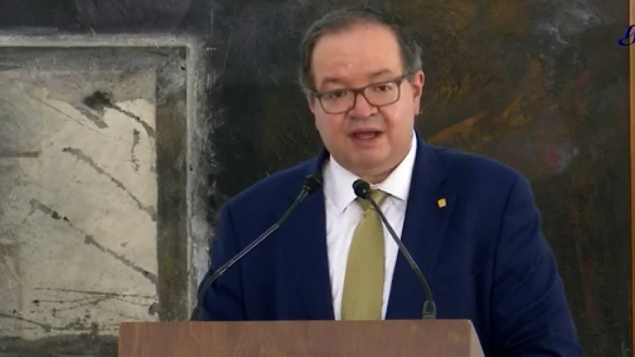 Lomelí llama a reflexionar a rectores sobre el futuro de la educación superior en México
