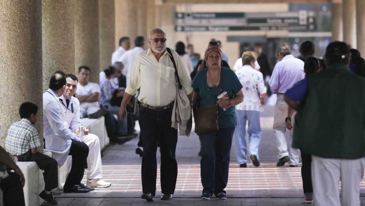 ¿Cómo los trabajos informales afectan el acceso a la salud de los mexicanos? | Cuartoscuro