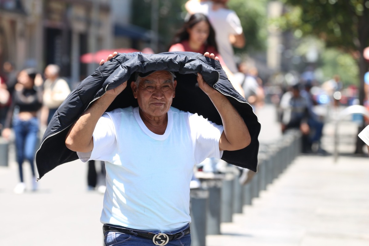 Pese a día con pocas nubes, no se descartan lluvias este domingo 6 de julio en Monterrey. | Ariana Pérez.