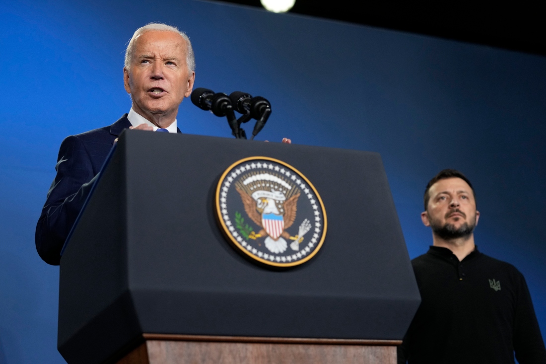"¿Qué presidente habla así?”, dijo Biden. “No somos así. Lo nuestro es la libertad, democracia, oportunidad, no la confiscación”.AP