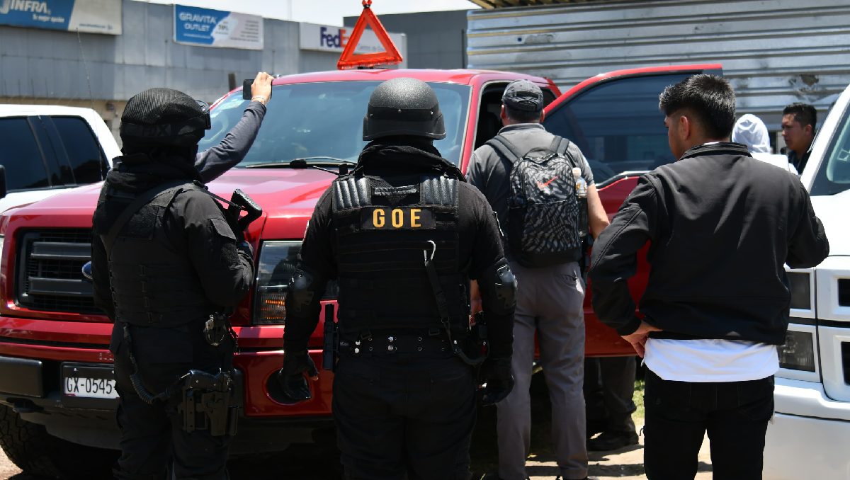 Catean deshuesaderos clandestinos para reducir delitos por robo de autos. Foto: (Especial)