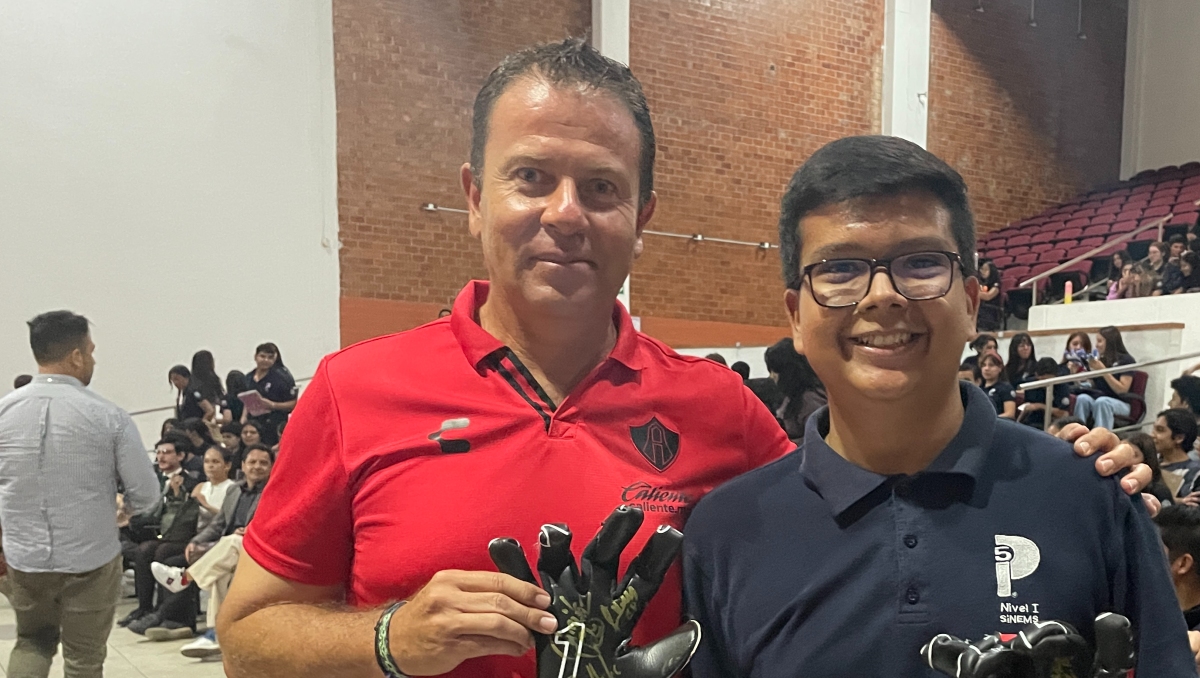 El entrenador de arqueros concluyó su etapa con los rojinegros (Foto: X @GanarSirviendo)