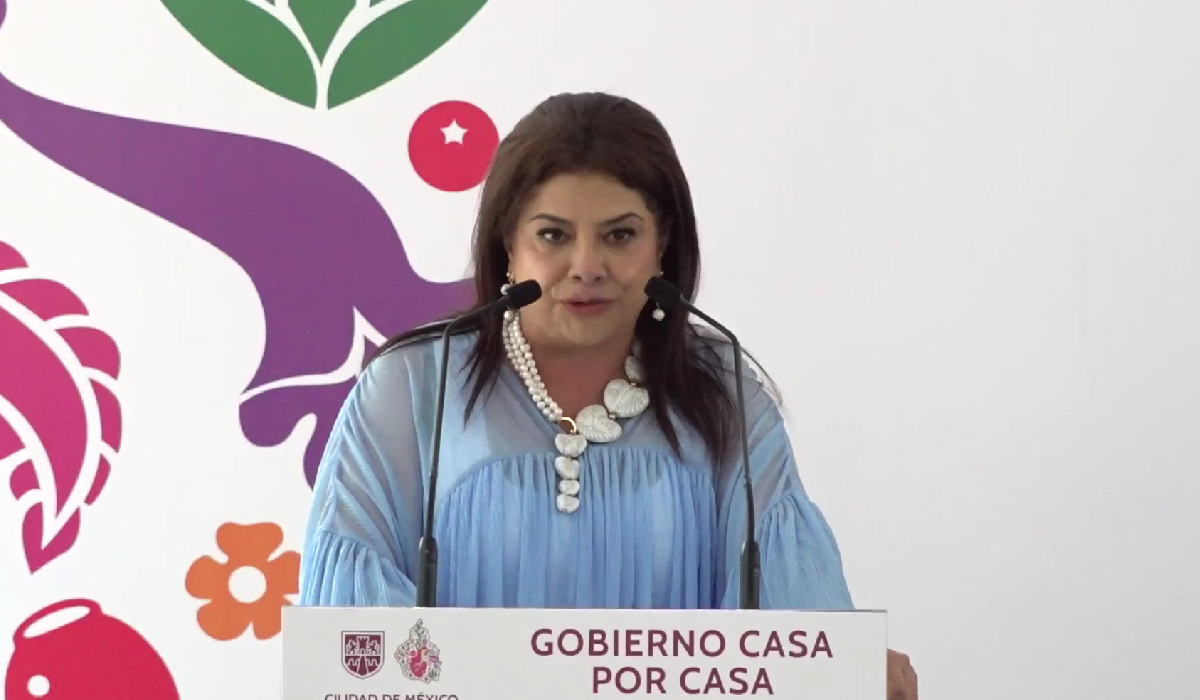 "Esperamos que siga la trayectoria y el legado del Papa Francisco I" mencionó Clara Brugada. | @ClaraBrugadaM