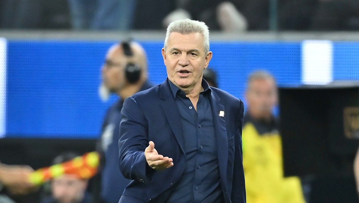 Javier Aguirre viajó a Monterrey junto con Mikel Arriola para platicar con los equipos regios (Imago7)
