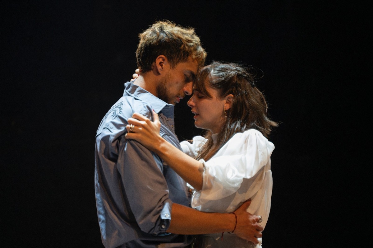 Ángeles Cruz y Ana Guzmán protagonizan 'Bodas de sangre' a la mexicana