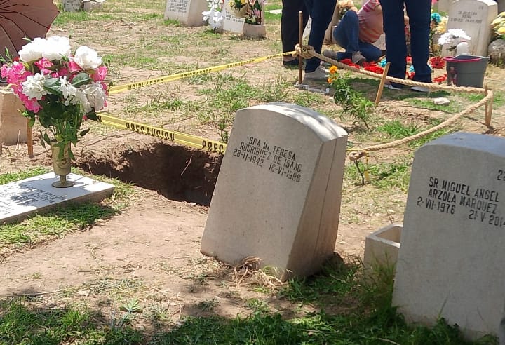 El accidente ocurrió en el panteón Jardines del Tiempo de Torreón, Coahuila. | Especial