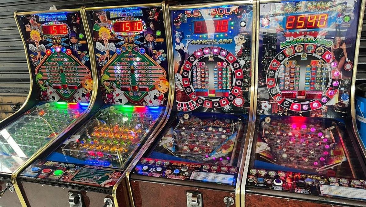 Morelia encabeza decomisos de minicasinos en Michoacán; operativos también en Apatzingán, Uruapan y otros municipios.| Especial