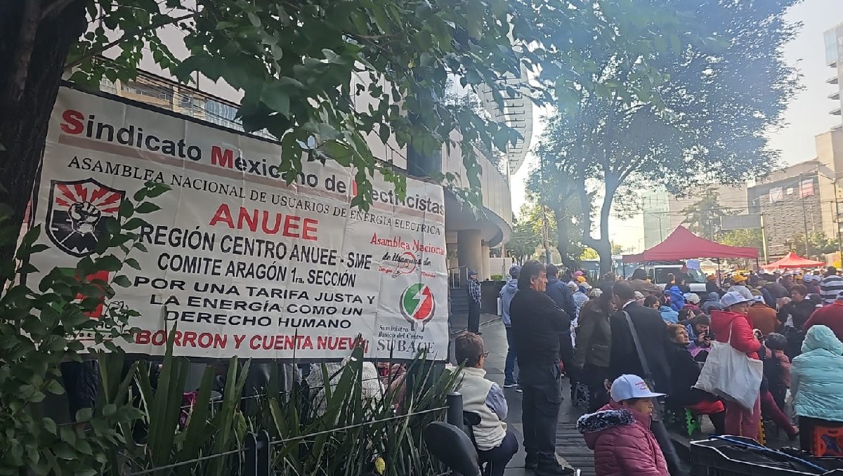 Miembros de ANUEE se niegan a pagar adeudos acumulados y tarifas costosas. Foto: (Luis Alfaro)