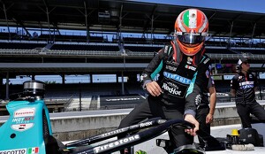 Ricardo Escotto suma puntos en Indianápolis