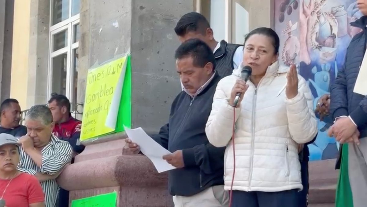 Sarita Arellano, alcaldesa suplente, informa que ya entregaron un oficio para pedir la destitución de Selenne "N". Foto: (Abadiel Martínez)