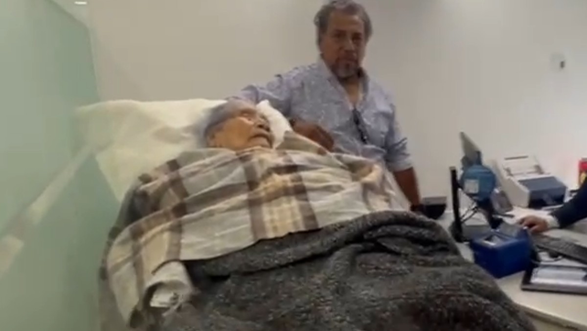 BBVA se niega a pagar pensión a adulta mayor; familiares denuncian trato inhumano | Especial