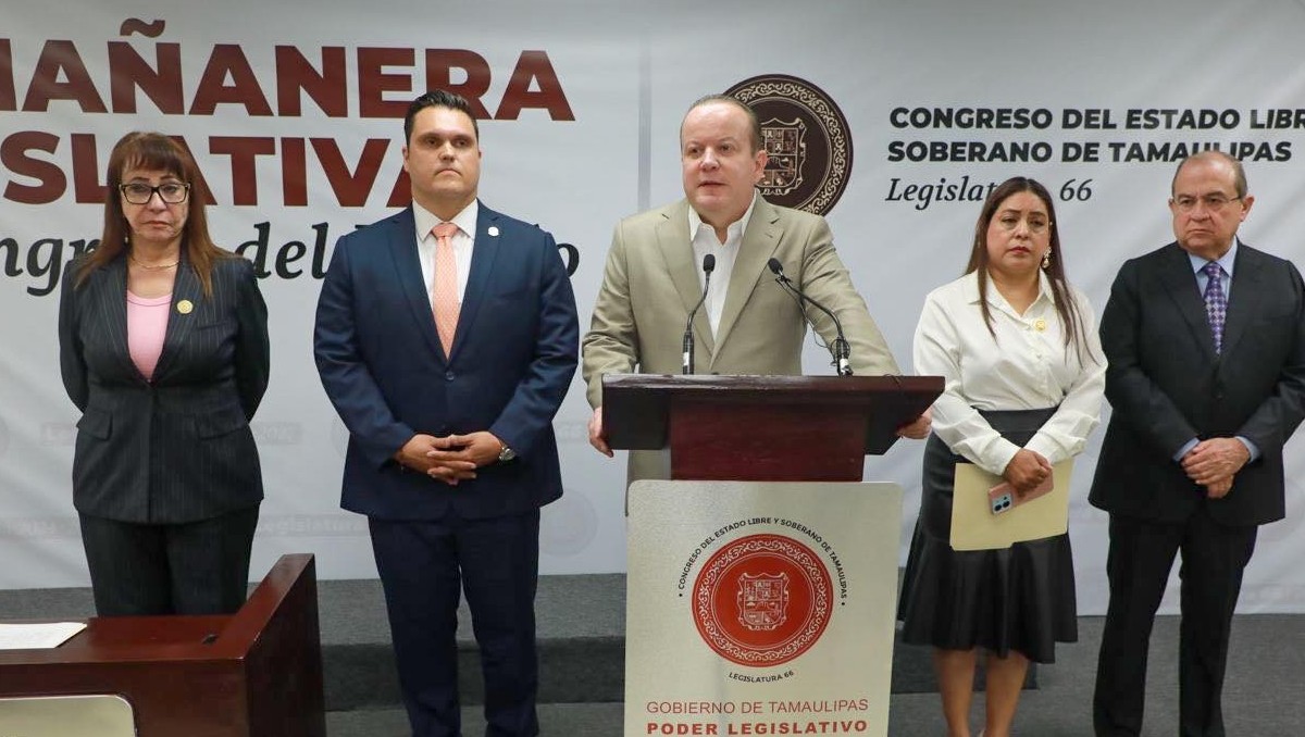 El diputado federal Carlos Canturosas Villarreal desde el Congreso de Tamaulipas