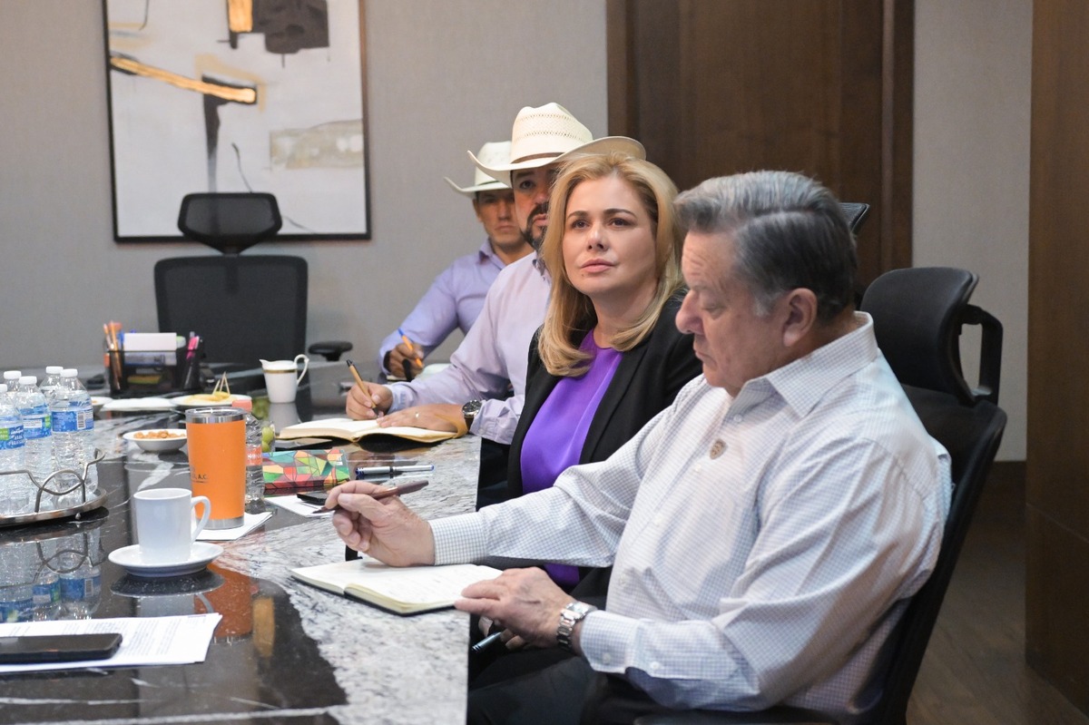 Maru Campos destacó que desde noviembre, Chihuahua fortaleció los protocolos de sanidad bovina para garantizar la exportación de ganado. |Especial