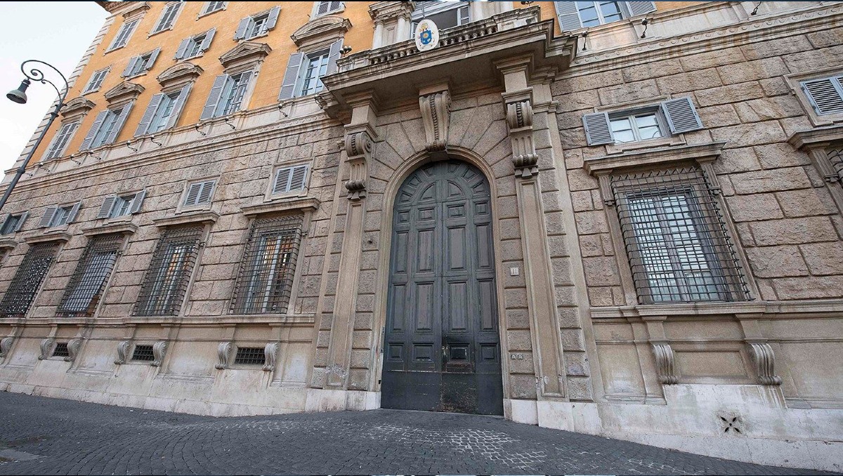 La tradición indicaba que los Papas vivirían en el Palacio Apostólico, Francisco la rompió al vivir en la Casa de Santa Martha | Especial