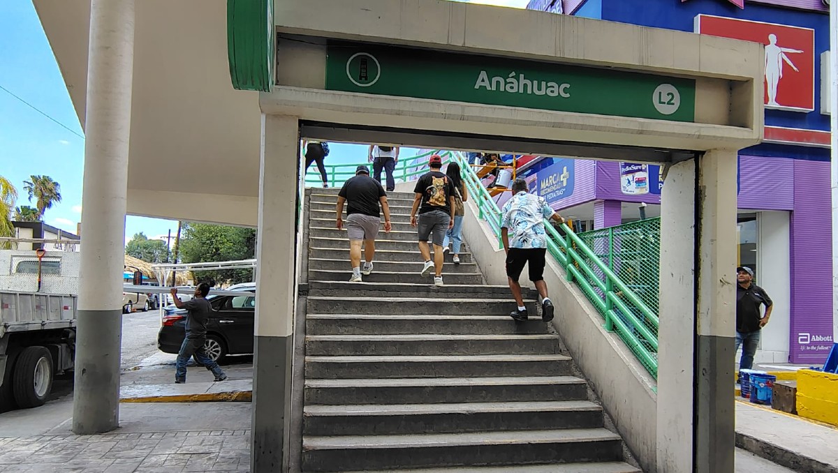Metro de Monterrey / Agustín Martínez