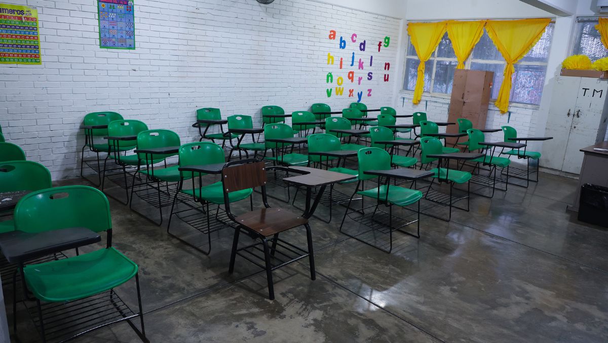 Morena pide a Samuel García cancelar clases en educación básica por onda de calor | Jorge López