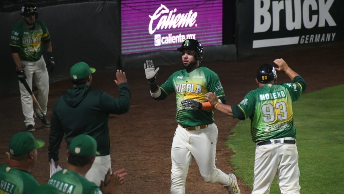 Pericos de Puebla gana el primero de la serie a Leones de Yucatán | EsImagen