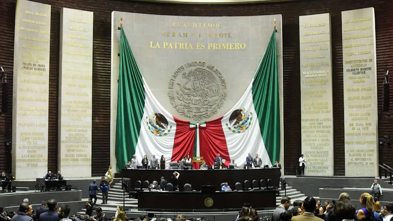 Senado condena propuesta sobre 5% de impuestos a remesas desde EU