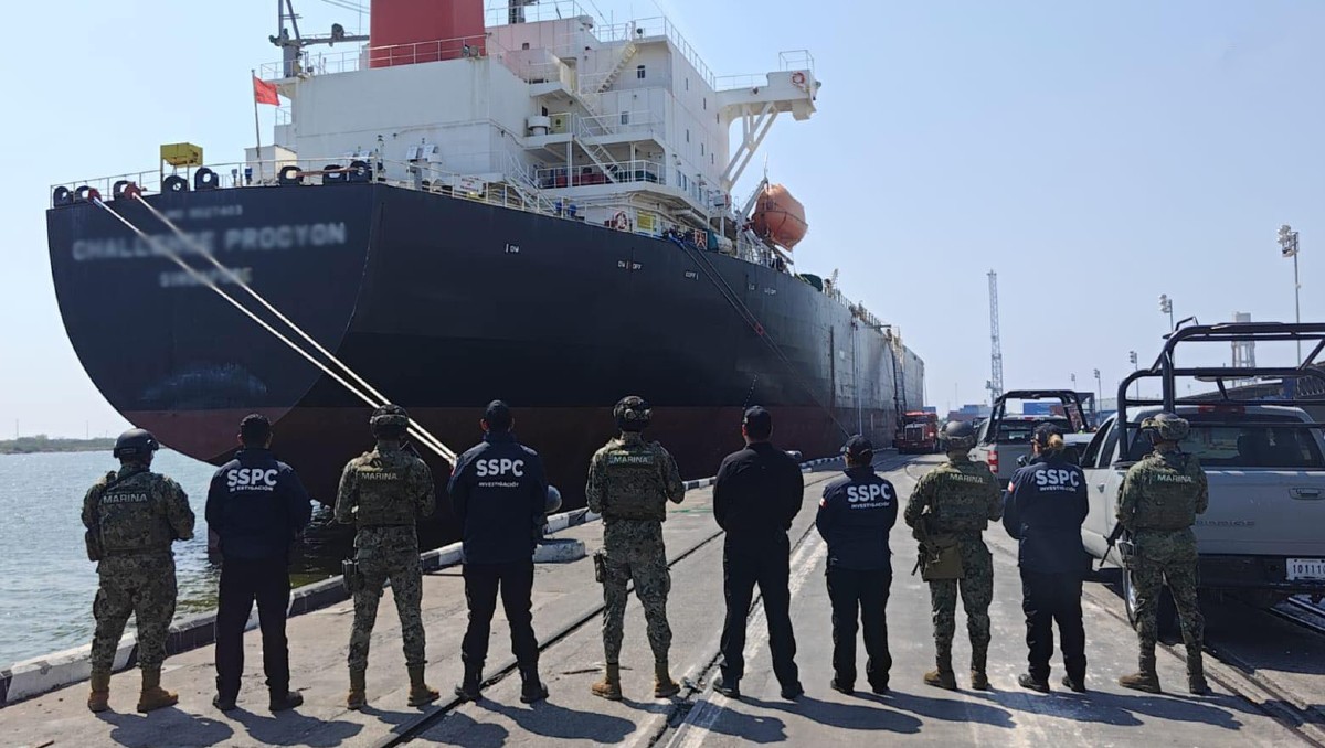El buque Challenge Procyon con combustible ilegal fue asegurado en el puerto de Tampico.