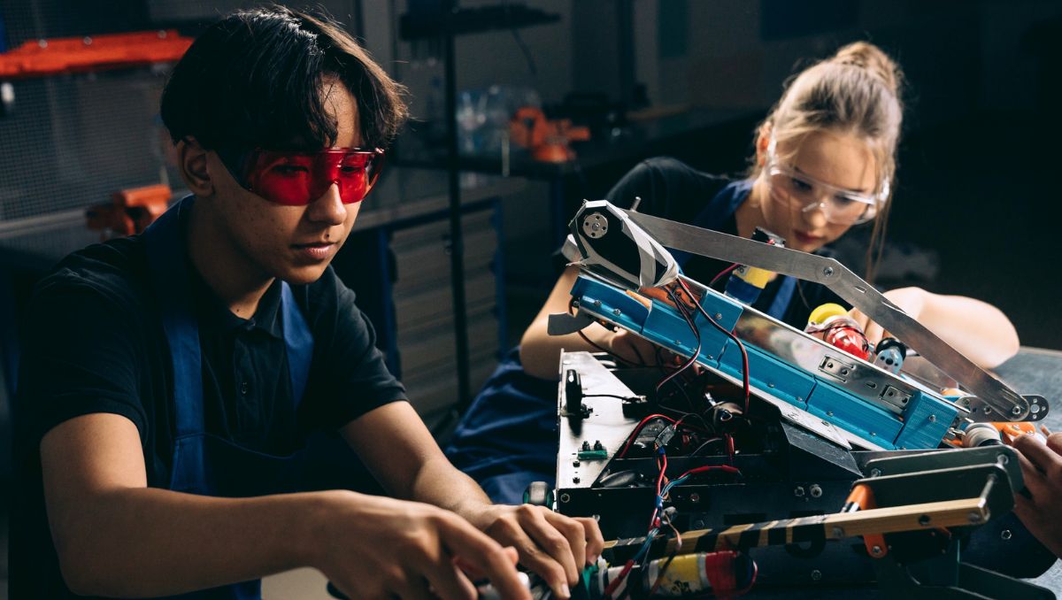 La carrera tendrá por nombre 'Técnico en Inteligencia Artificial y Robótica'. (Especial)