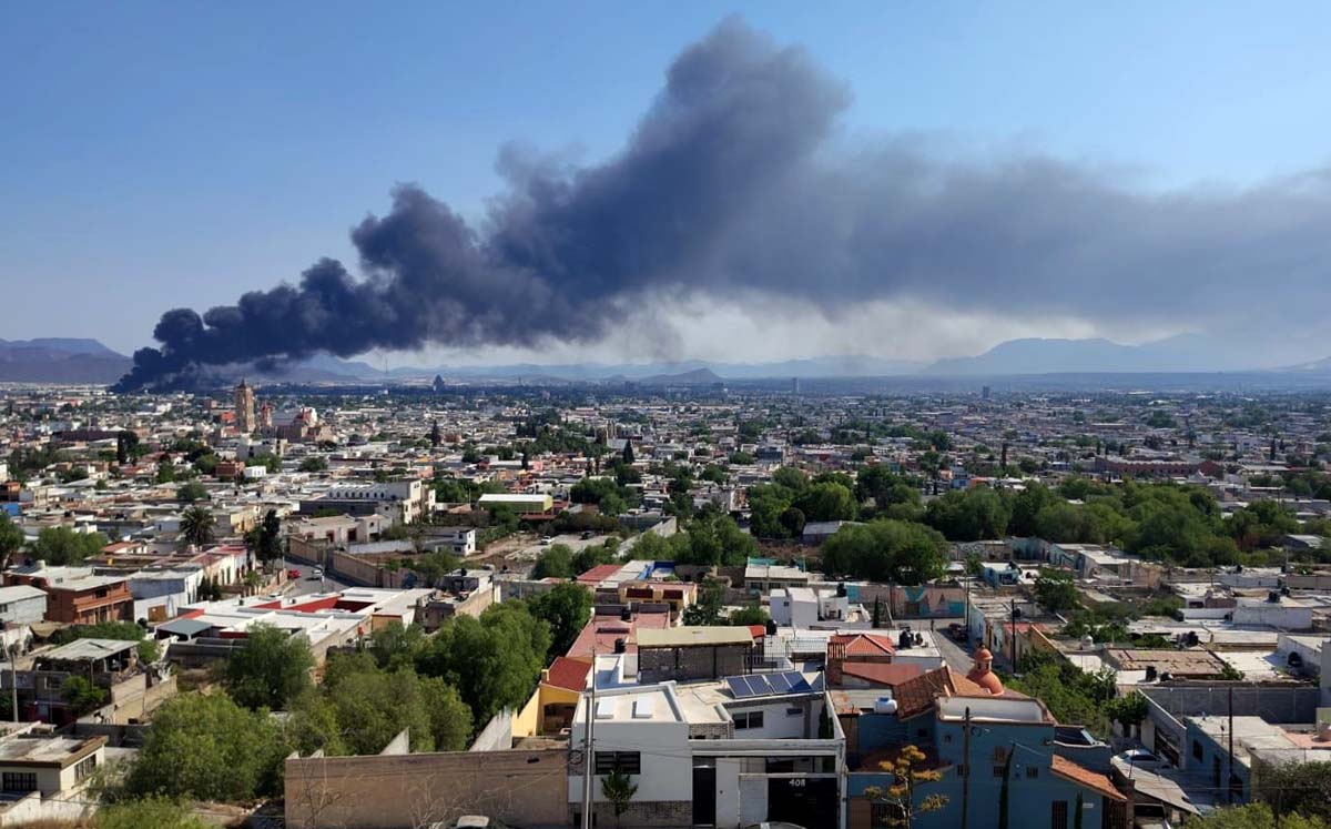 Incendio en recicladora de Saltillo. l Especial
