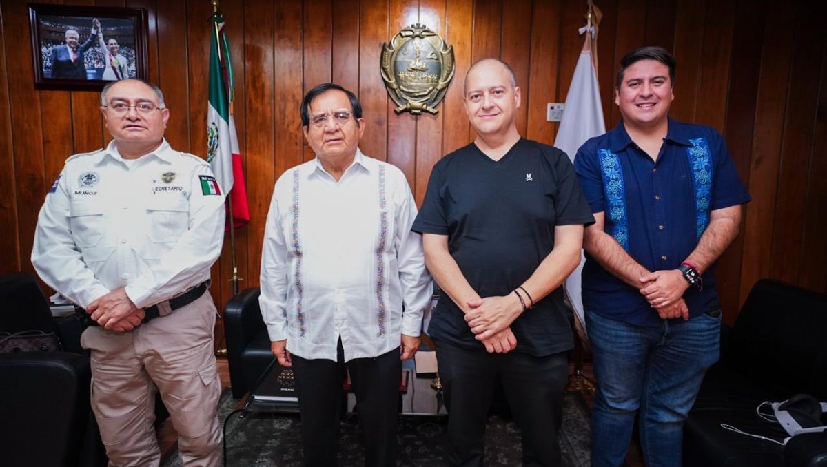 Celaya analiza comprar programa de hijo Pablo Escobar contra violencia