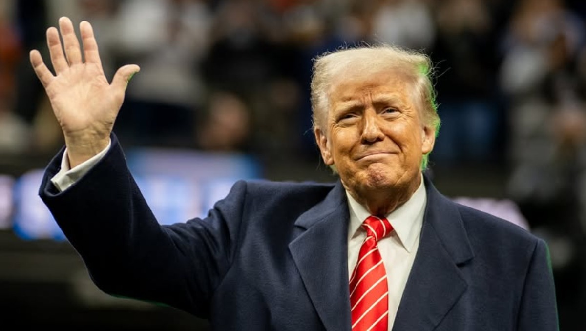 Donald Trump llama imbécil a Bruce Springsteen