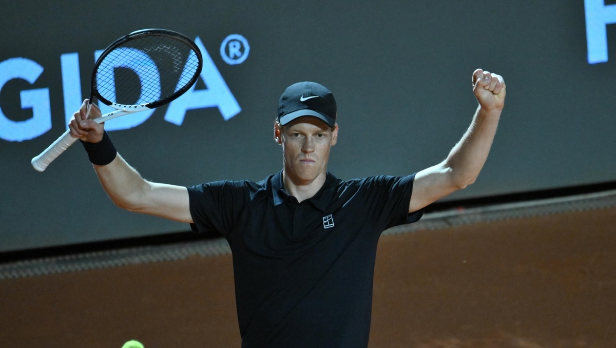 Jannik Sinner vence a Tommy Paul y se cita con Carlos Alcaraz en la final (EFE)