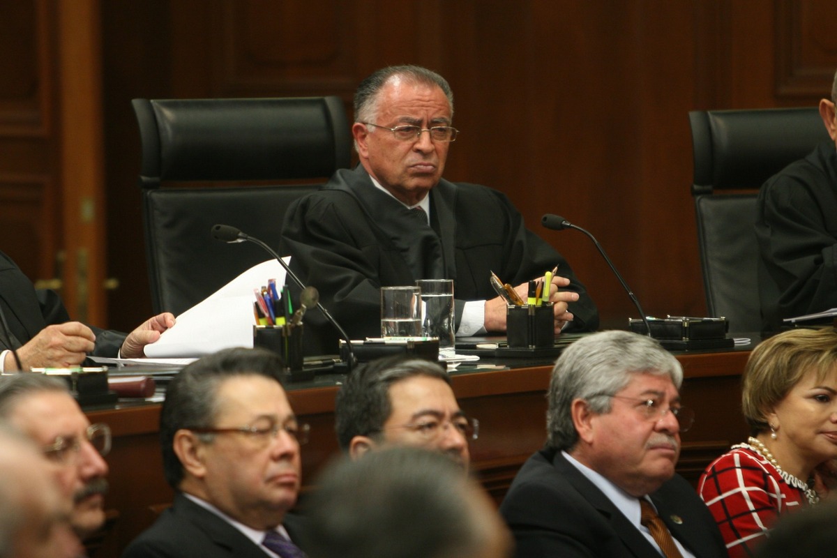 Mariano Azuela Güitrón era licenciado en Derecho por la UNAM. | Rene Soto