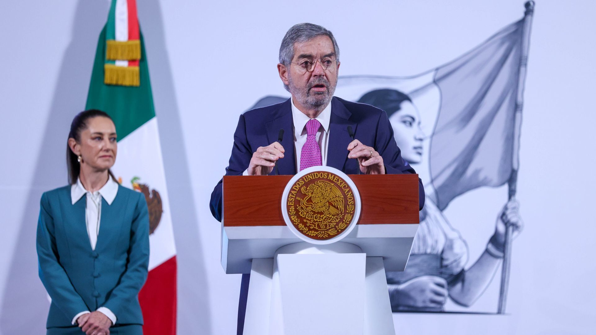 México envió carta a legisladores de EU para reconsideración sobre cobro de remesas