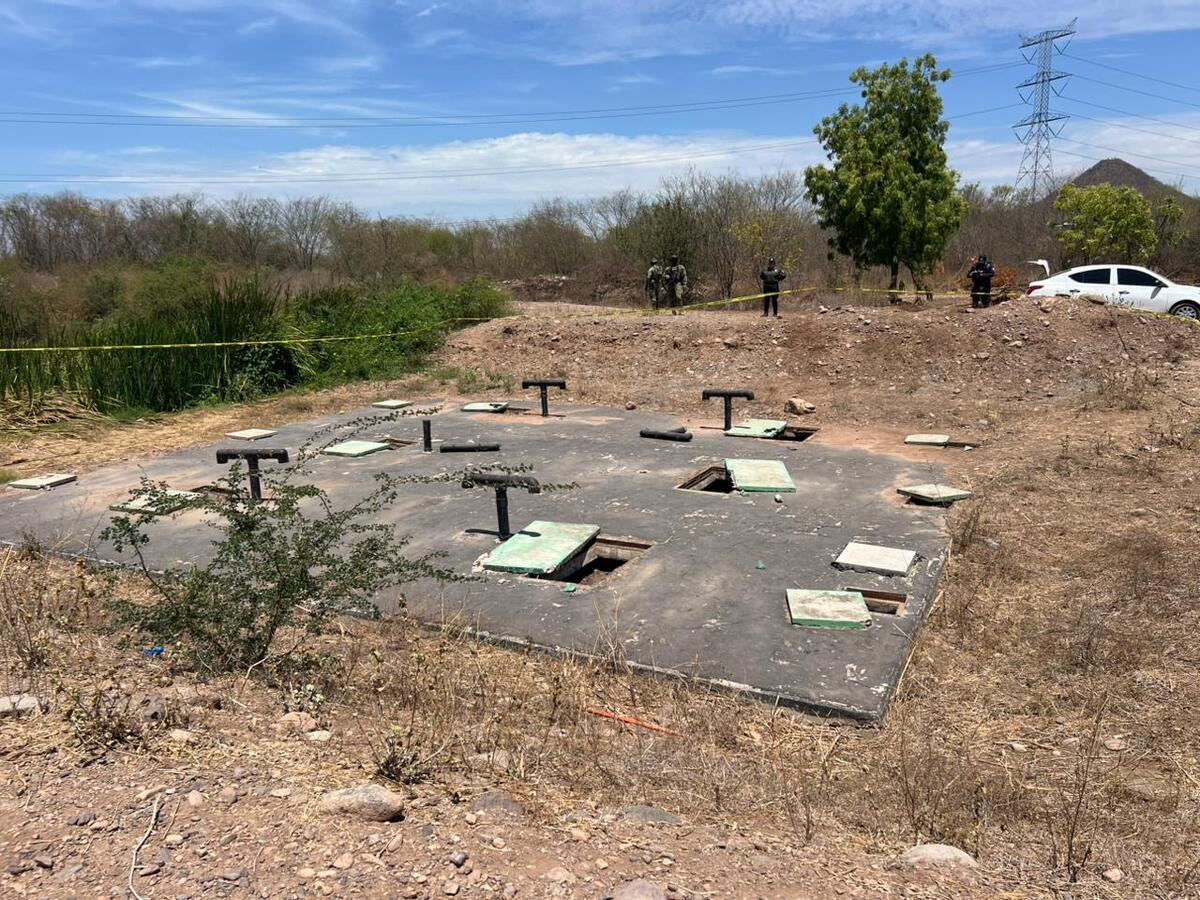 En Mocorito se reportó el hallazgo de tres personas sin vida, una de ellas dentro de un canal. | Foto: Especial