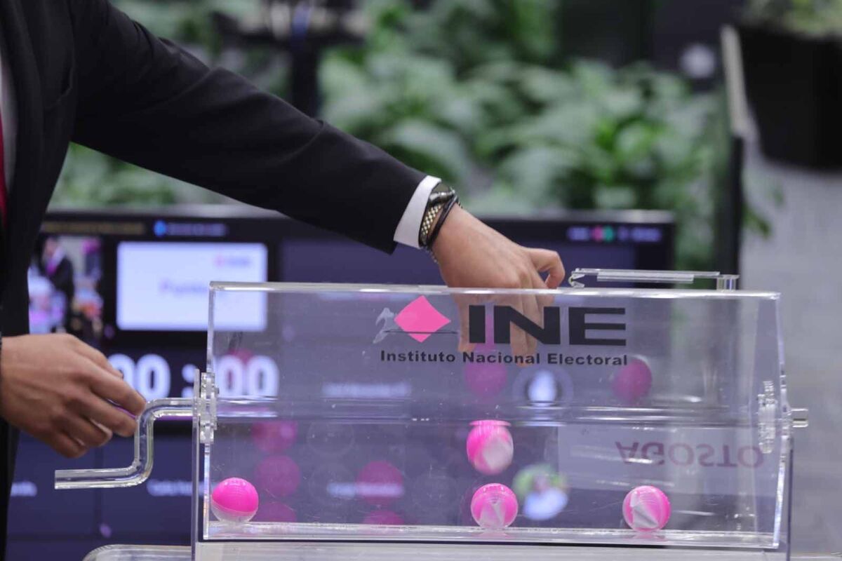 El INE instalará la Comisión de Presupuesto 2026 hasta junio. | Foto: Cuartoscuro / Imagen de referencia