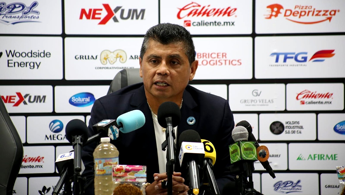 Marco Antonio "Chima" Ruiz, director técnico de la Jaiba Brava. (Yazmín Sánchez)