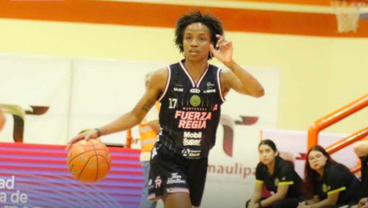 Fuerza Regia Femenil gana su primera serie tras imponerse sobre Correcaminos de la UAT (X @FuerzaRegiaFem)