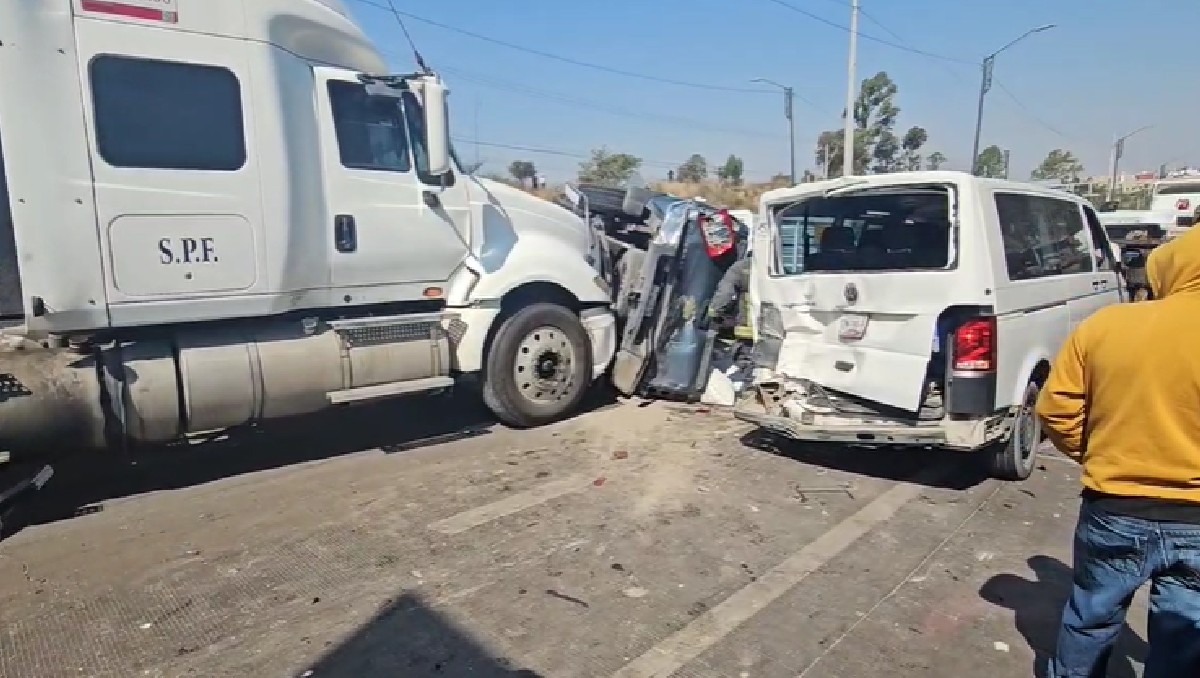 Accidente en el Periférico Ecológico de Puebla  | Daniel Hernández