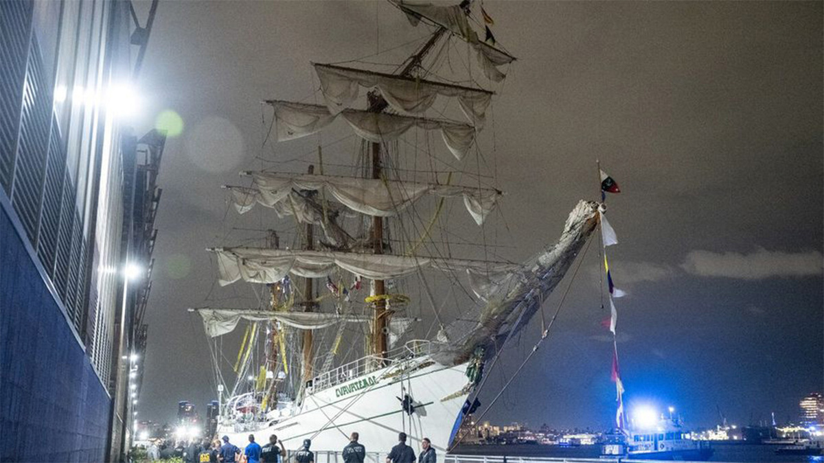 Choque del Buque Cuauhtémoc en NY deja a 2 muertos y 22 heridos. Milenio Noticias, 19 de mayo 2025