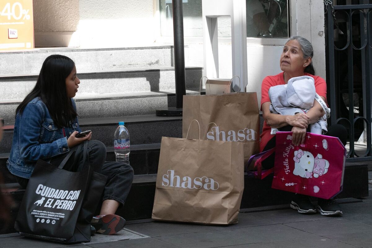 Las compras desmedidas pueden derivar en una adicción conocida como "oniomanía" | Cuartoscuro