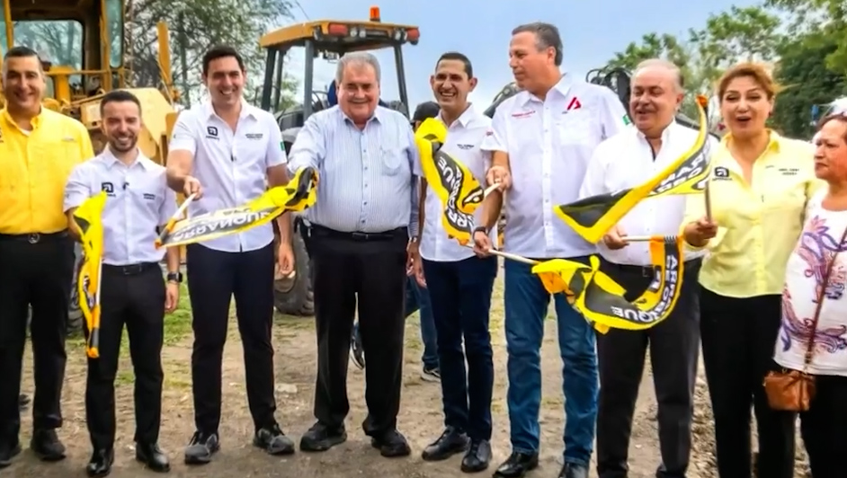 En Nuevo León, arranca obras viales por más de 75 mdp