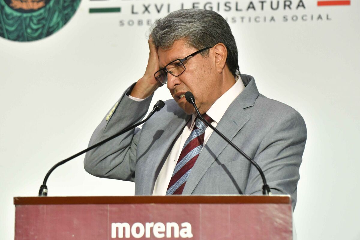 Monreal argumentó que  se debería revisar con el secretario de Marina los presupuestos de la Armada. | Foto: Cuartoscuro
