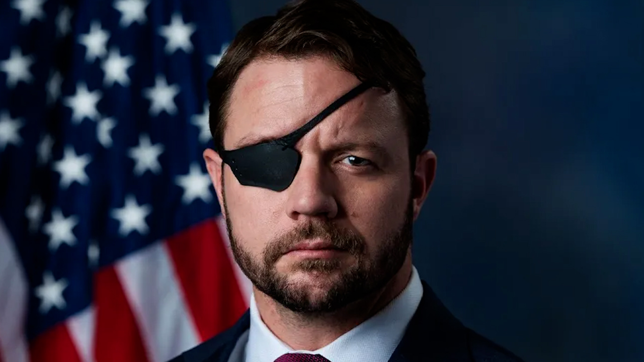 Dan Crenshaw elogia a Sheinbaum tras caída de 9 miembros del CJNG en Michoacán