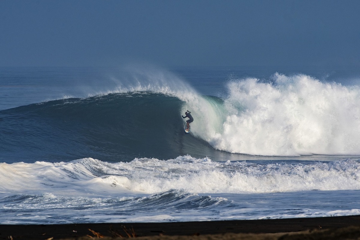 Los destinos Manzanillo, Armería y Tecomán forman parte del circuito del surf de este año. (Cortesía)