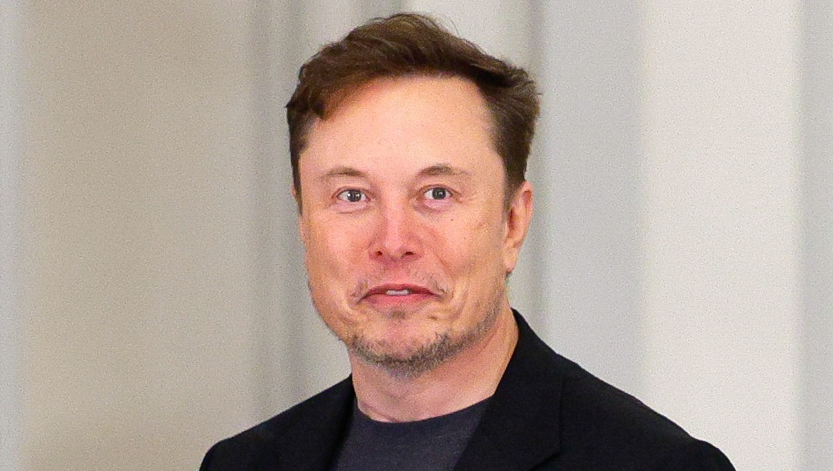 Elon Musk, director ejecutivo de Tesla, en visita del presidente de EU, Donald Trump. Mayo de 2025. Foto: Reuters