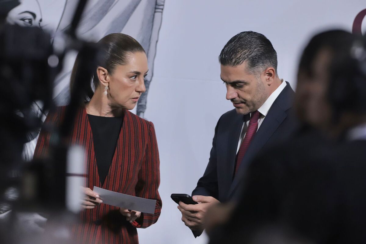 Harfuch recibe reporte del asesinato de Ximena Guzmán y José Muñoz. Foto: (Ariel Ojeda)