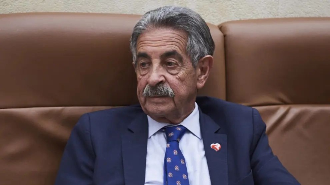 Juan Carlos I, finalmente demandará al ex presidente de Cantabria Miguel Ángel Revilla.