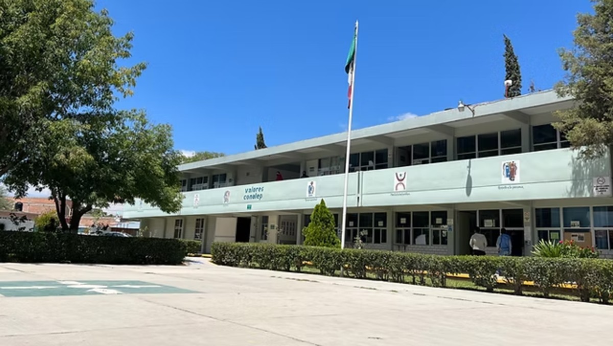 Clases en línea en Conalep 44 de SLP ante temperaturas extremas | Foto: conalepslp.edu | Imagen de referencia