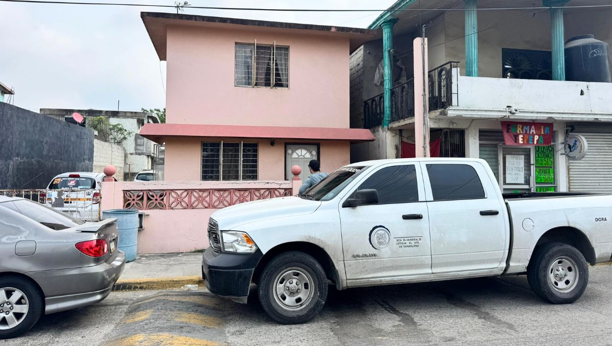 Elementos de la FGJ de Tamaulipas acudieron para integrar la carpeta de investigación correspondiente. (Cortesía)