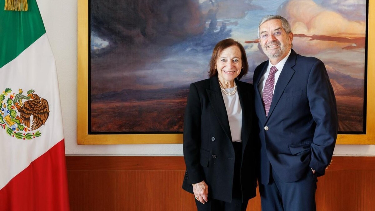 Juan Ramón De la Fuente junto a Susan Segal. | Especial