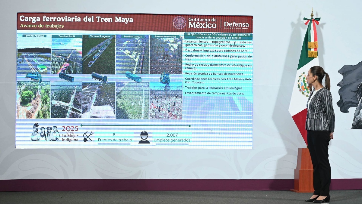 La mandataria presentó loa avances en la construcción de trenes y obras prioritarias. | Cortesía
